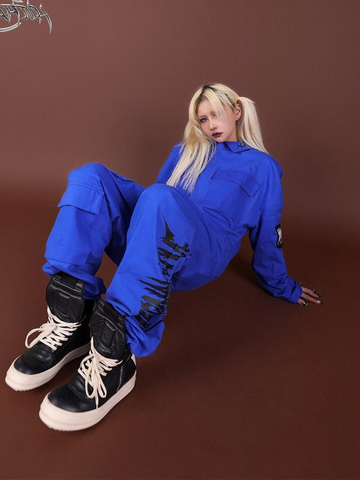 PINKSPINK Blue Patchwork Applique Embroidered Multi Pocket Women's Cotton Cargo Pants