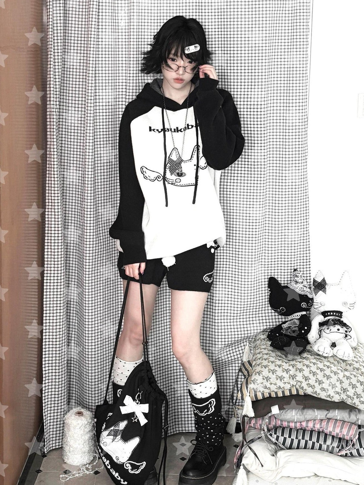 Kyouko Baby Printed Wing Oversized Women's Knit Black White Gray Sweatshirts