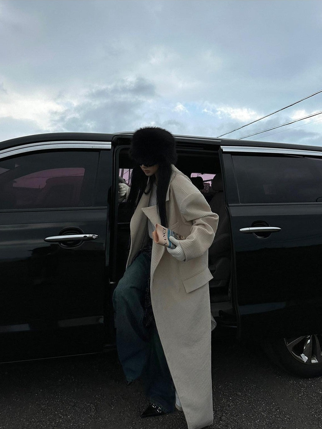 Fanptntox Long Straight Slimming Notched Lapel Women's Corduroy Beige Trench Coats