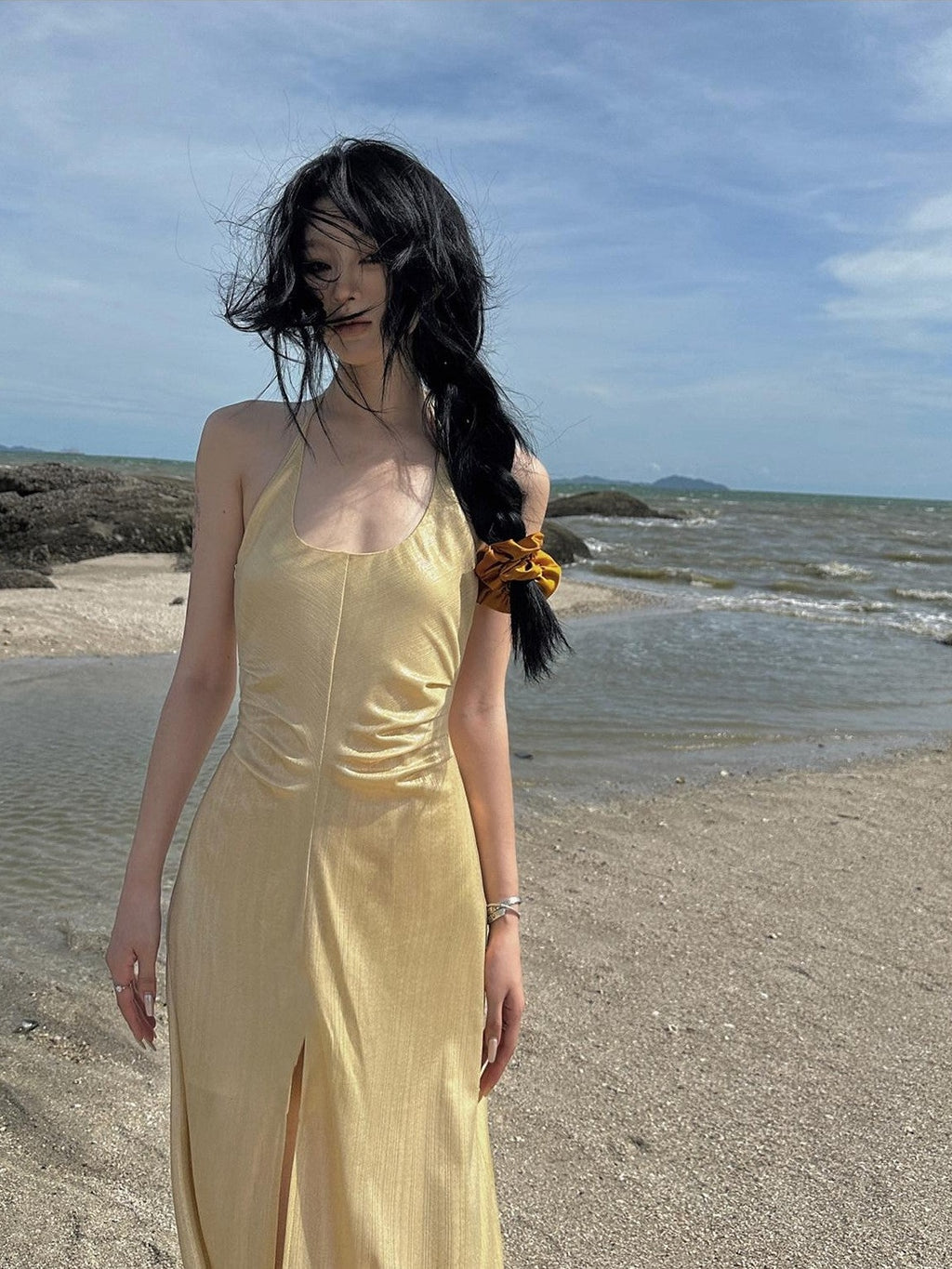 Fanptntox Gold Slit High Waist A Line Sleeveless Zipper Women's Halter Maxi Dresses