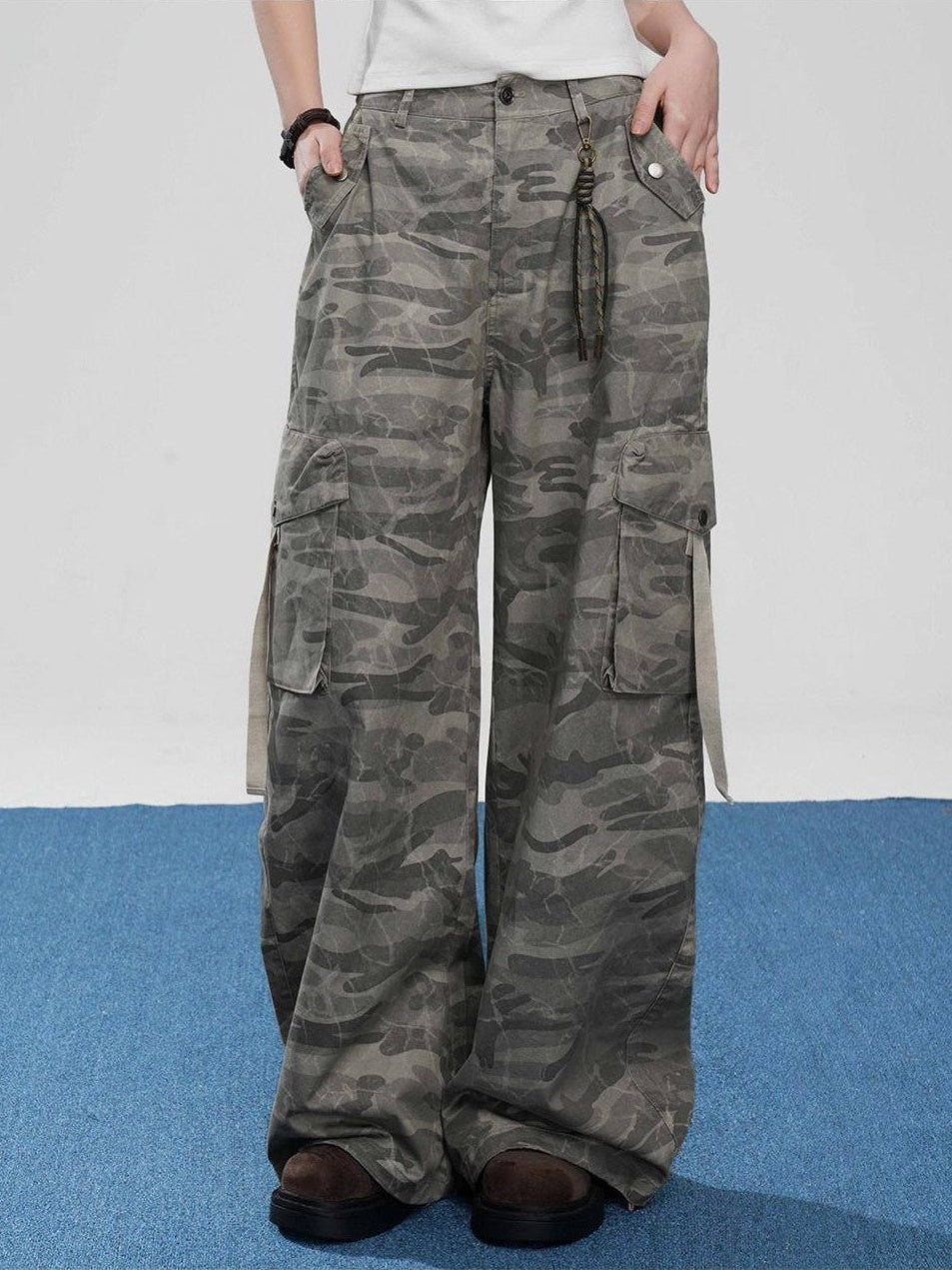 VEEMIX Military Green Camouflage Cargo Pockets Women's Cotton Blend Wide-leg Pants