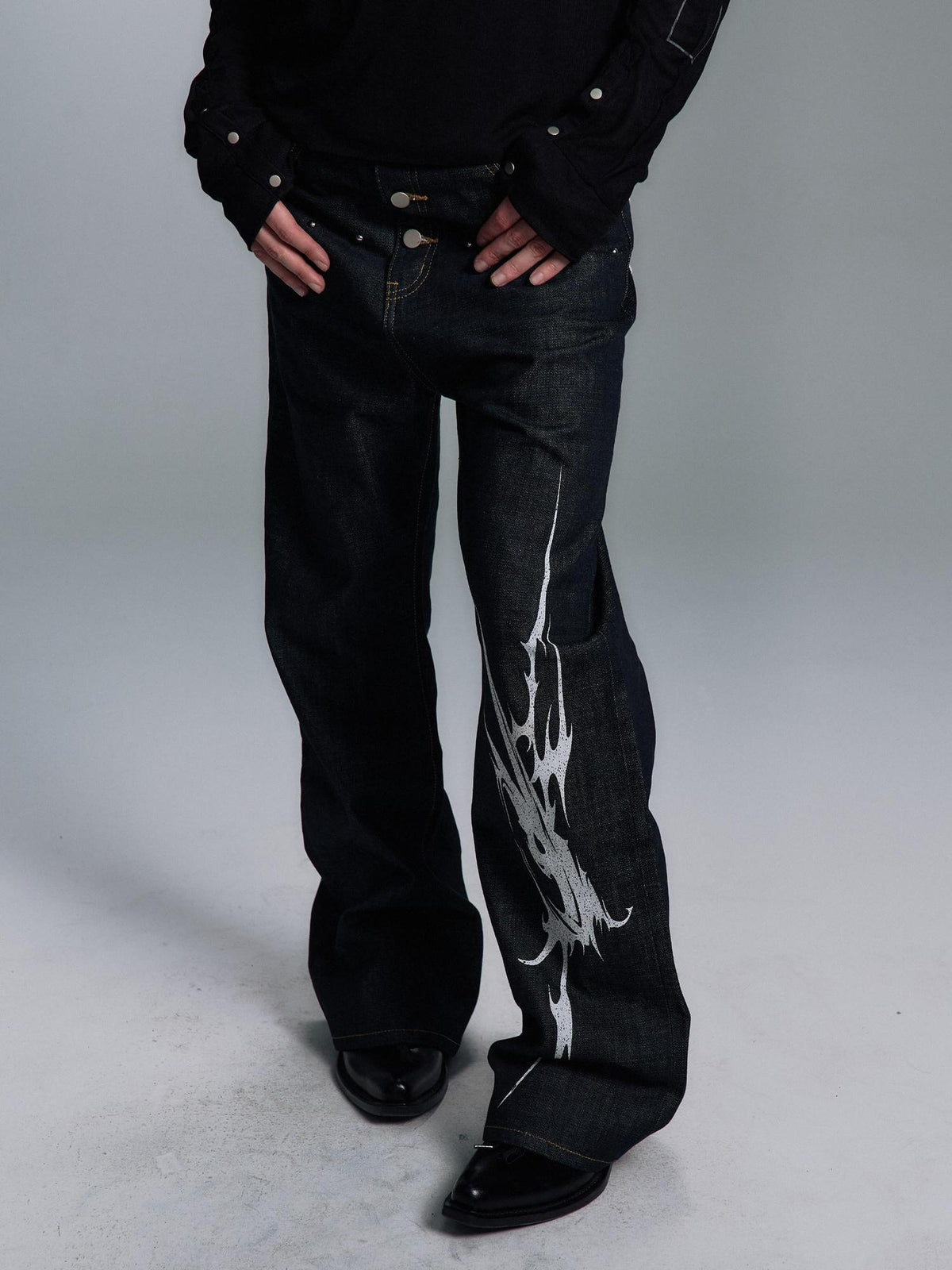 PAIKI Studded Mid Rise Loose Flare Black Denim Casual Men Youth Straight Jeans