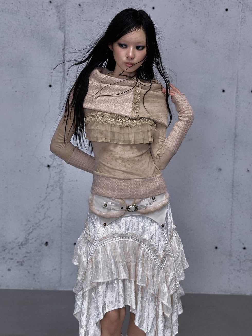 NO ROMANCE Soft Vintage Slim Fit Crew Neck Women Apricot And Khaki Long Sleeve T-Shirts