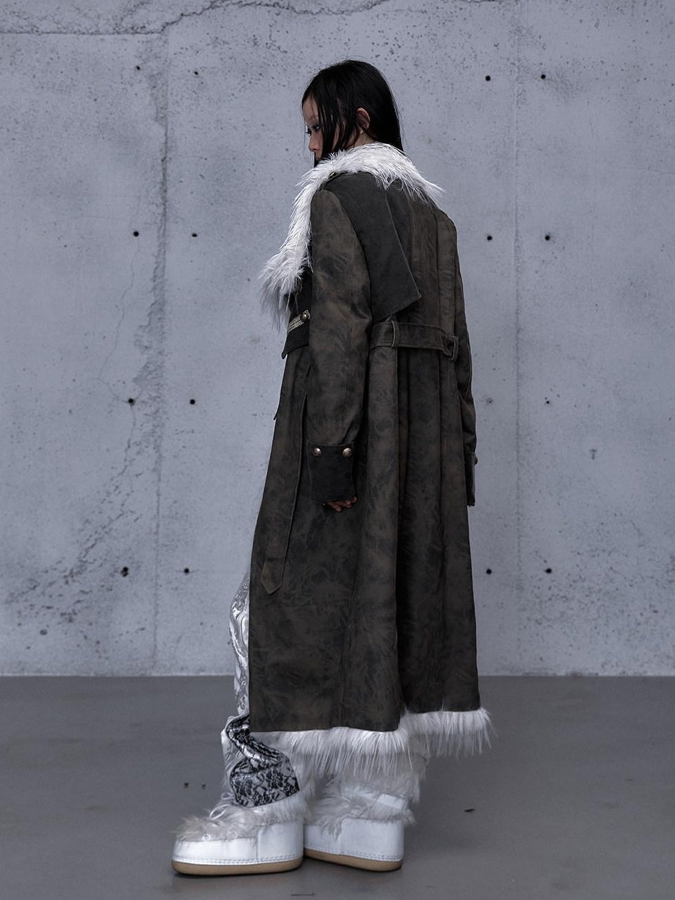 NO ROMANCE Reversible Fur Trim Regal Court Loose Fit Women Black Mint Green Long Coats