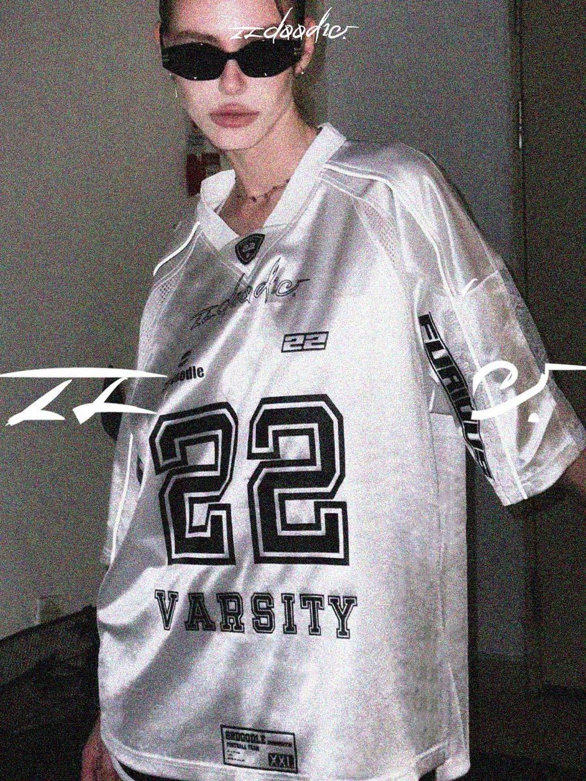 22 doodle Lace Zip Off Shoulder Streetwear Women's Polyester Oversized T-shirts