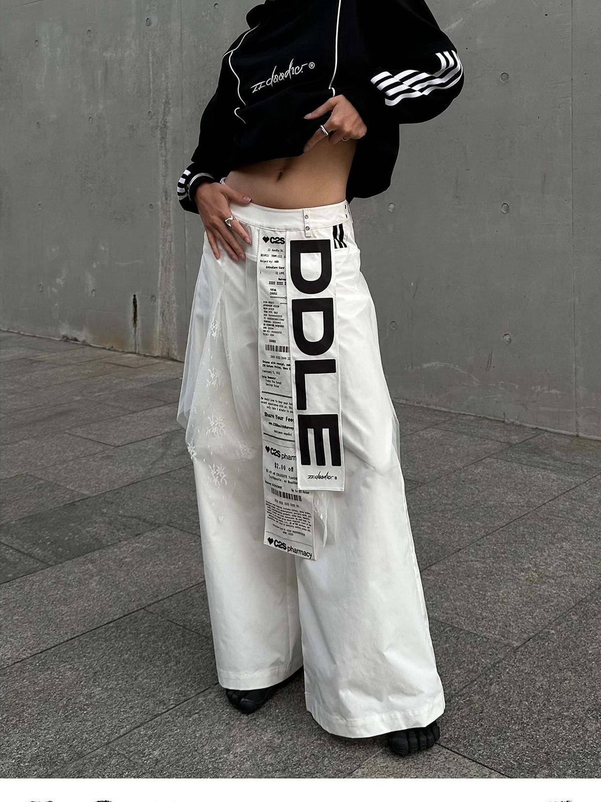 22 doodle Letter Print Ribbon Wide Leg Polyester Women's Skorts