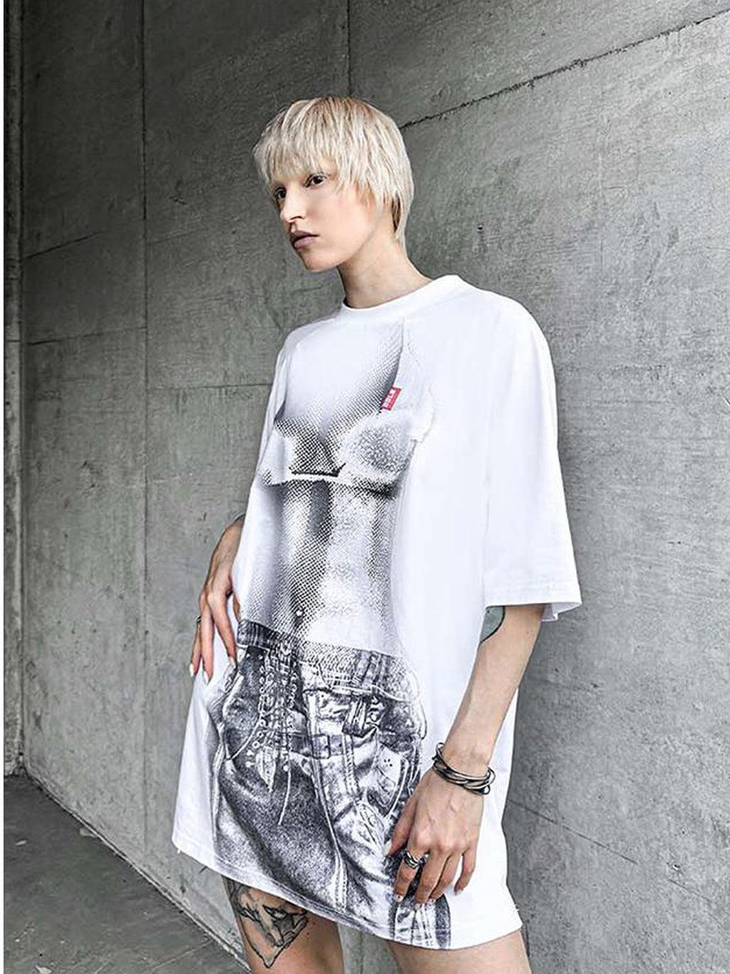 22 doodle Punk Grunge Print Women's Cotton Oversized T-shirts