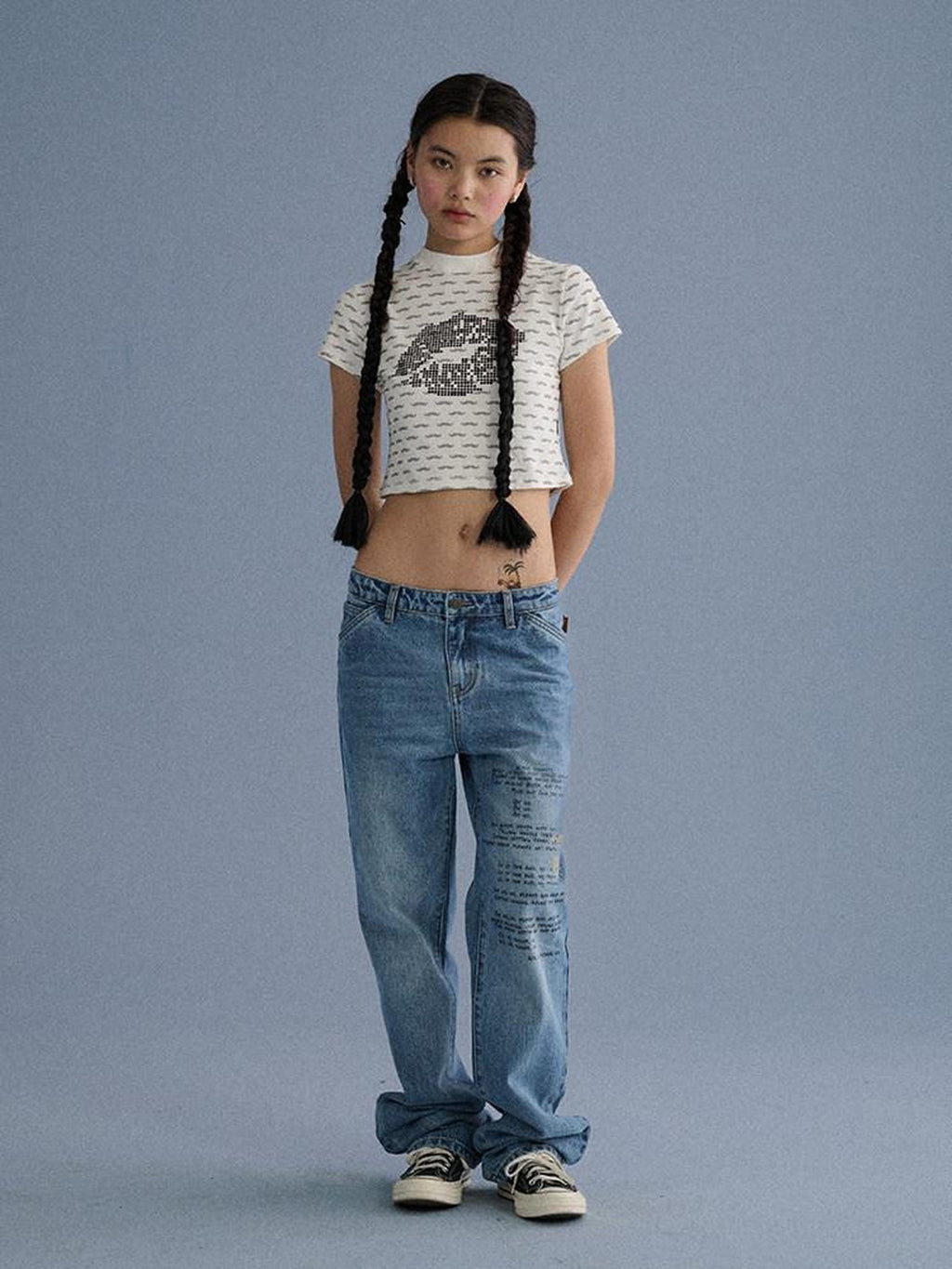 Achihara Mustache And Lip Print Rhinestone Slim Fit Women'S Cotton Crop Tops