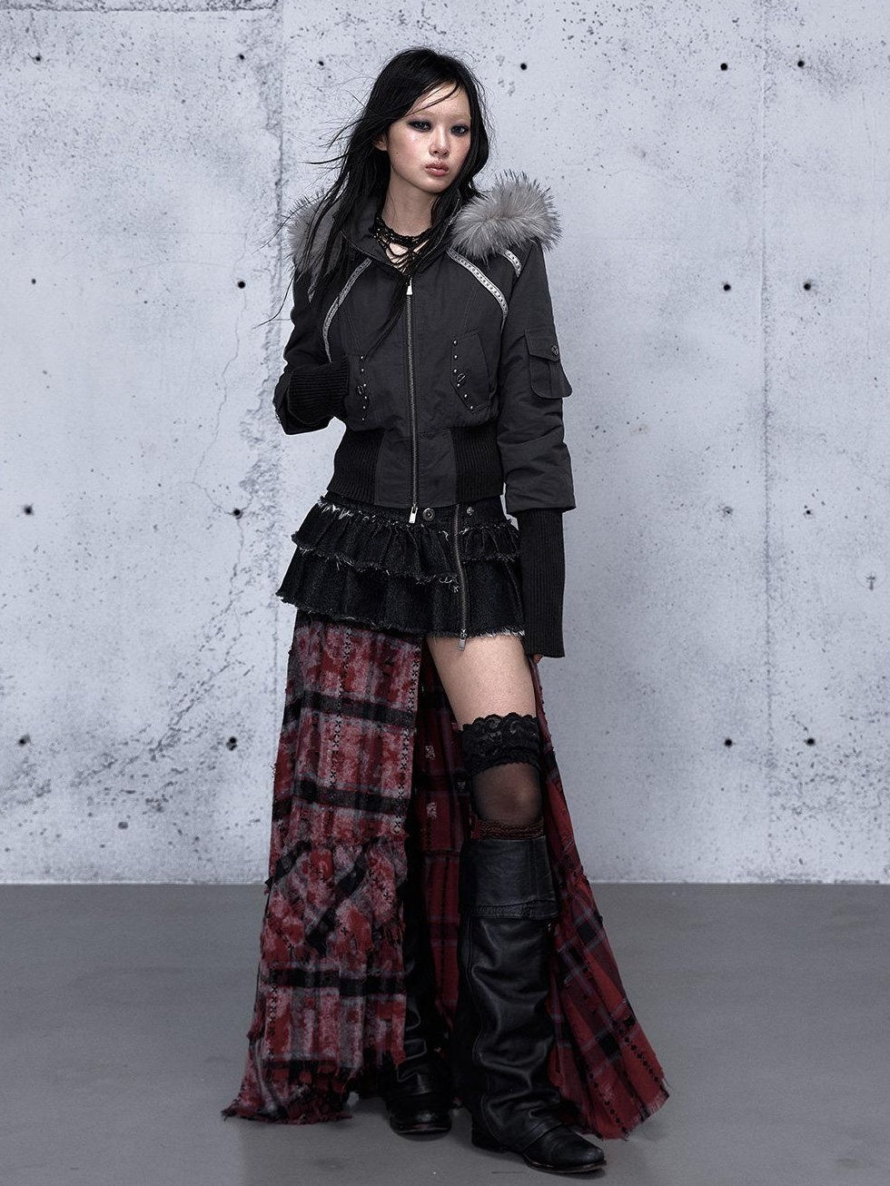 NO ROMANCE Edgy Punk Slim Fit Hooded Cropped Short Sleeve Zipper Women Puffer Jackets