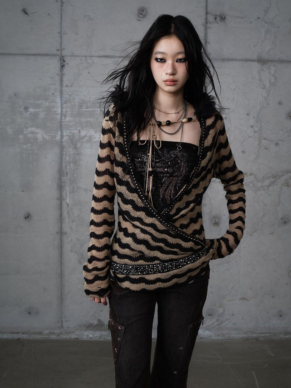 NO ROMANCE Edgy Slim Fit Striped Knit Polyester Long Sleeve Women Layering Cardigans