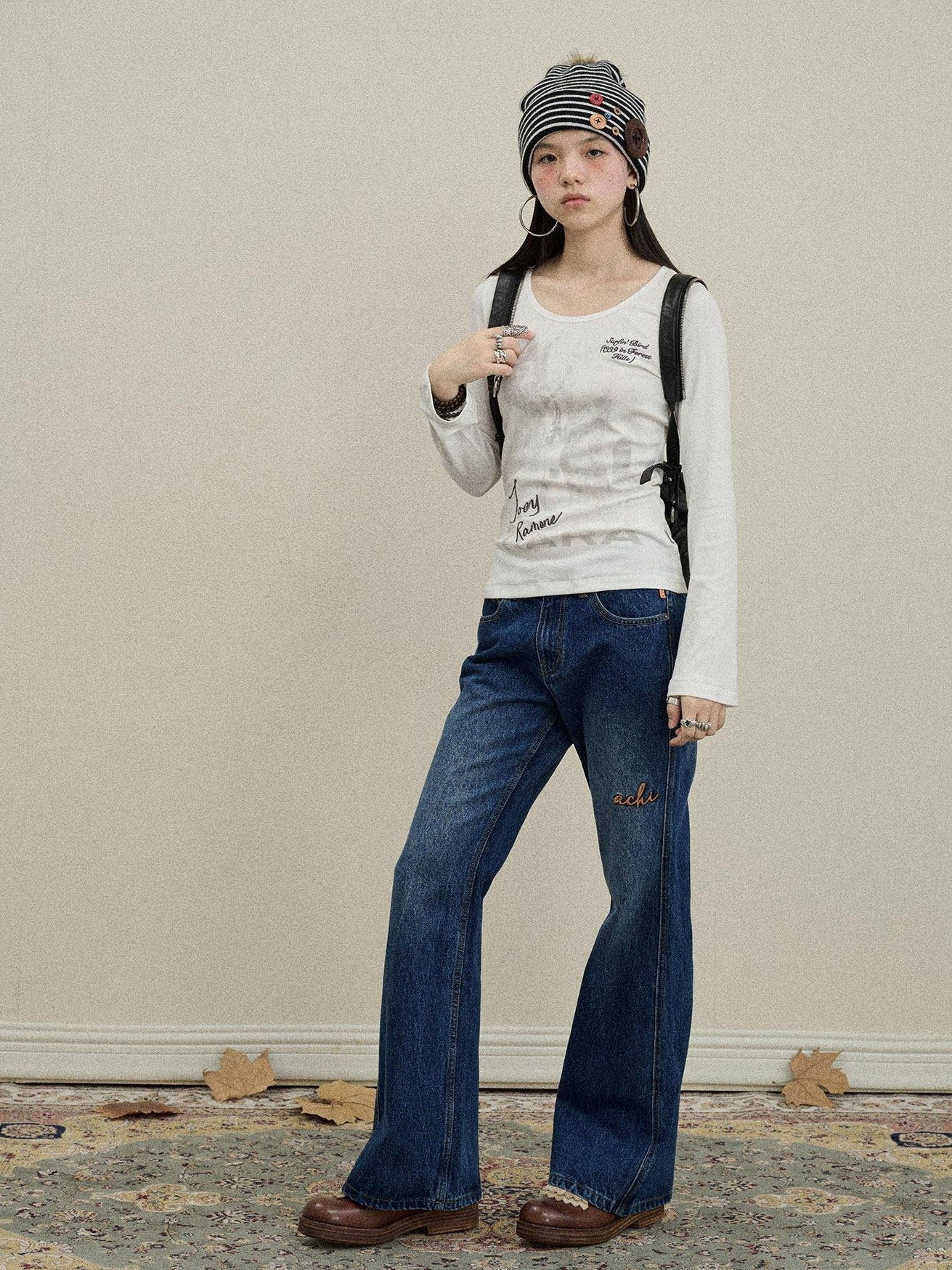 Achihara Slight Embroidered Distressed Wash Slim Women'S Denim Flare Jeans