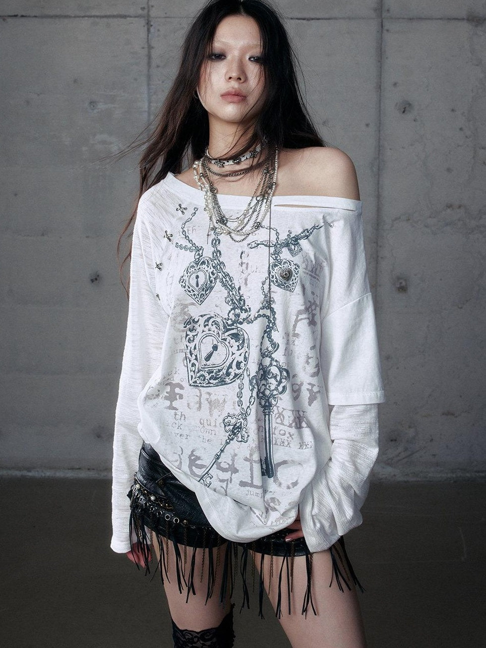 NO ROMANCE Oversized Punk Graphic Boat Neck Womens Print Long Sleeve T-Shirts