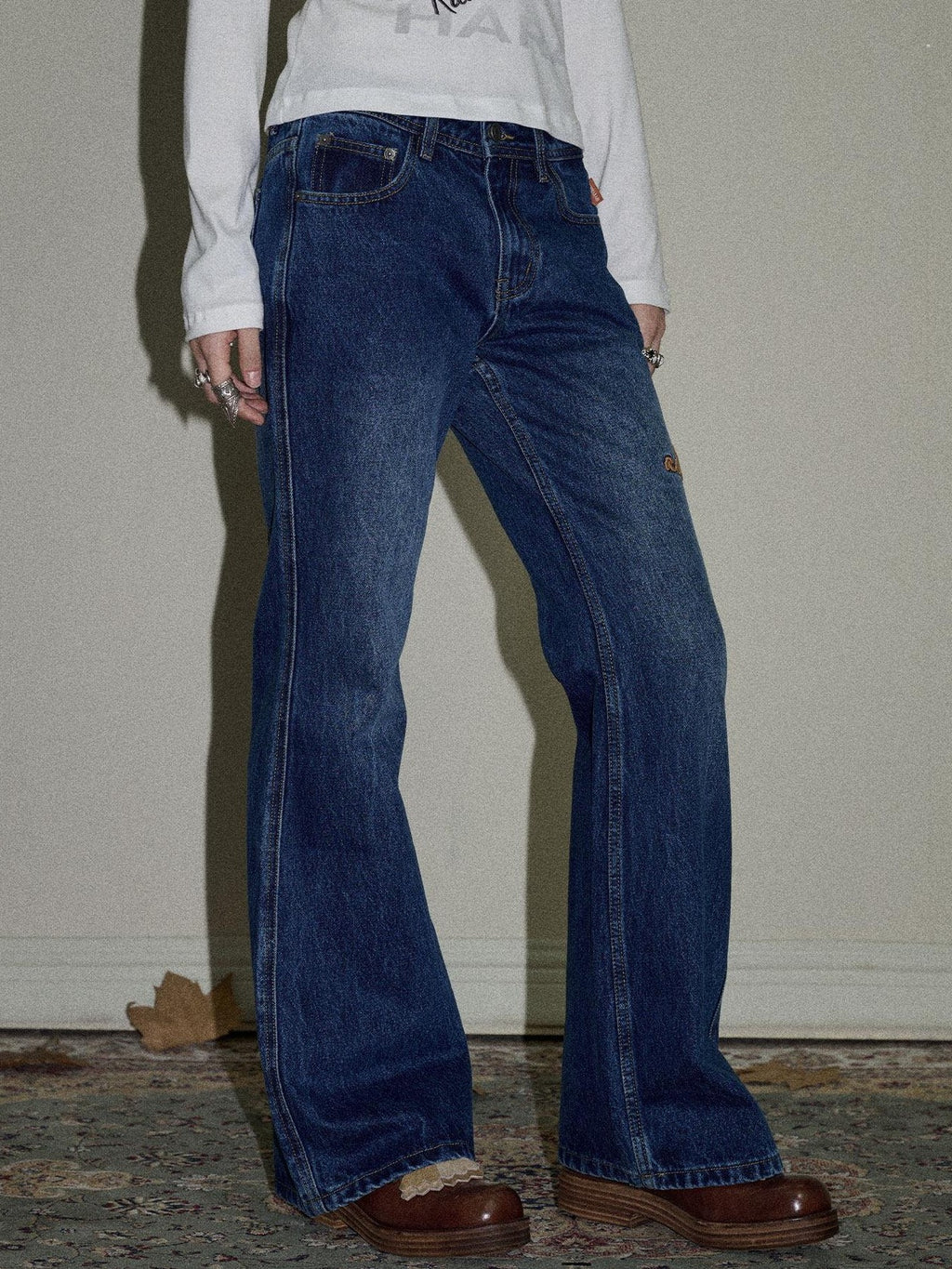Achihara Slight Embroidered Distressed Wash Slim Women'S Denim Flare Jeans