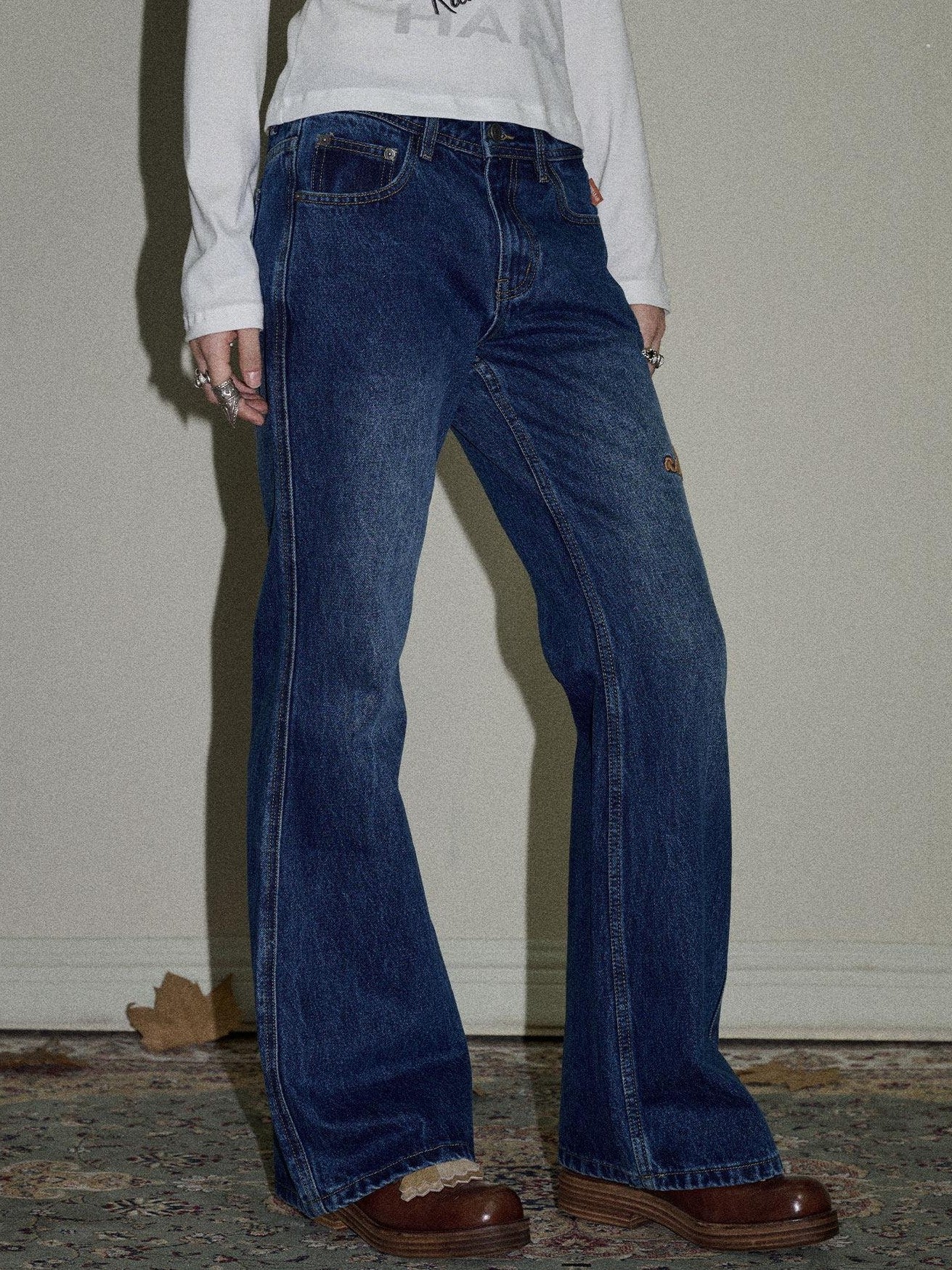 Achihara Slight Embroidered Distressed Wash Slim Women'S Denim Flare Jeans