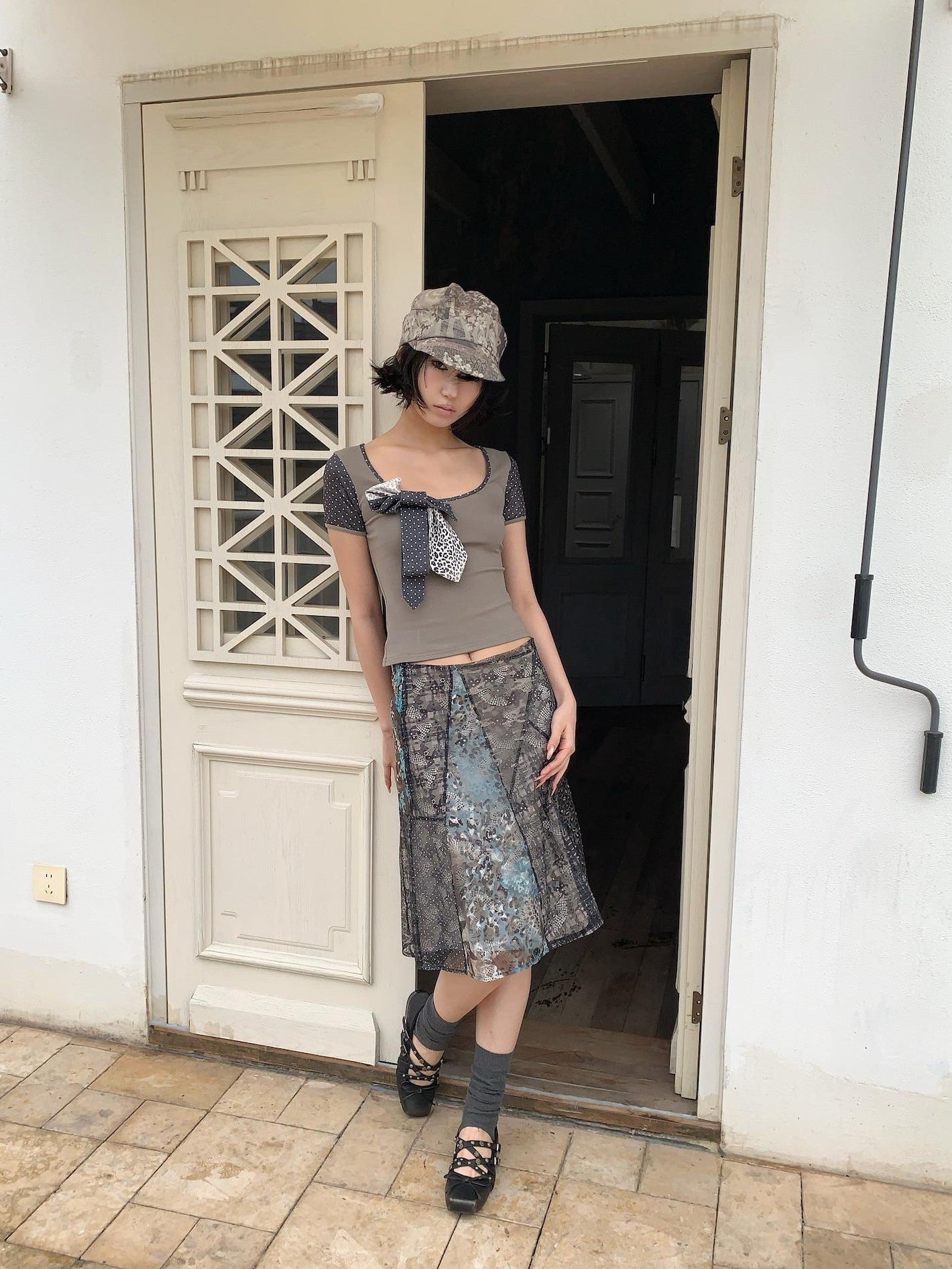 4RE1GN Bow Tie Collar Leopard Polka Dot Print Patchwork Women's Short Sleeve T-shirts