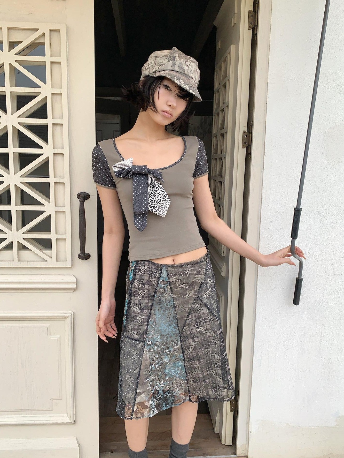 4RE1GN Bow Tie Collar Leopard Polka Dot Print Patchwork Women's Short Sleeve T-shirts