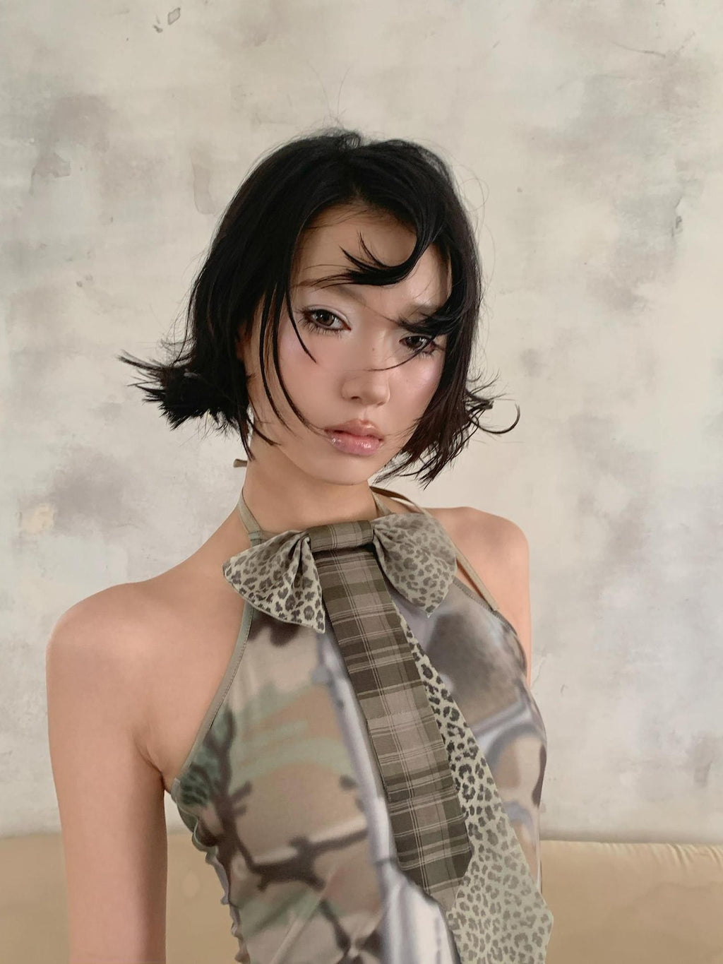 4RE1GN Camouflage Tie Neck Bow Waist Cinched Women's Polyester Spandex Halter Tops