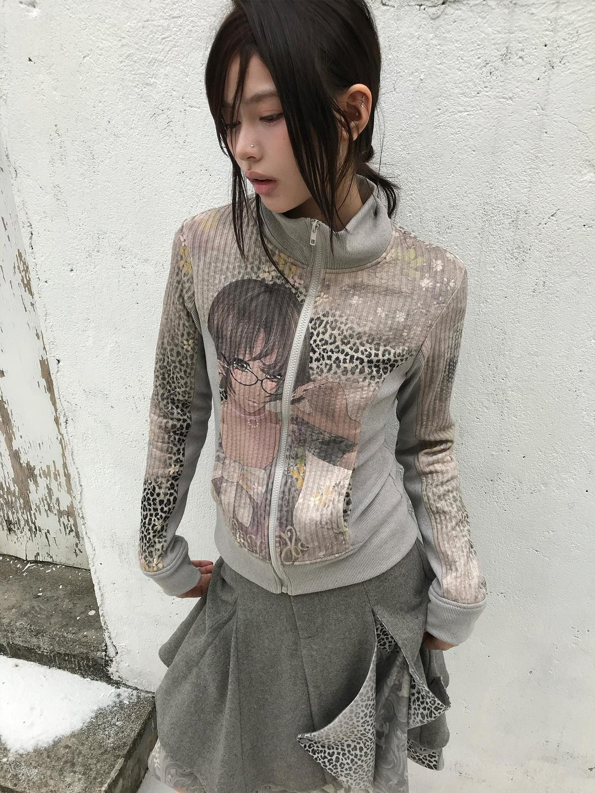 4RE1GN Cartoon Character Print Color Block Women's Cotton Polyester Zip-up Hoodies