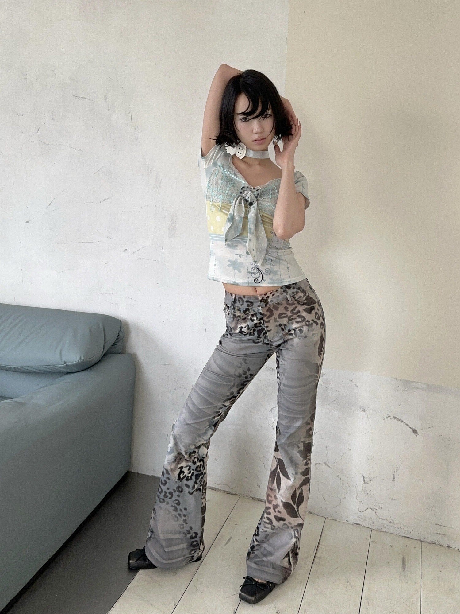 4RE1GN Floral Leopard Print Vintage Natural Waist Women's Polyester Flare Pants
