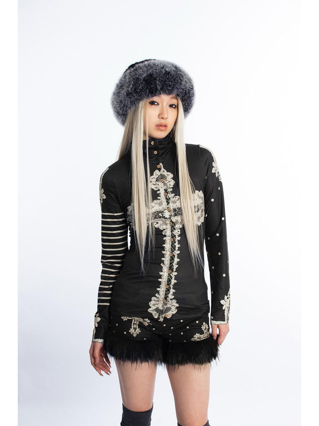 4RE1GN High Neck Asymmetrical Cross Print Lace Women's Long Sleeve T-shirts