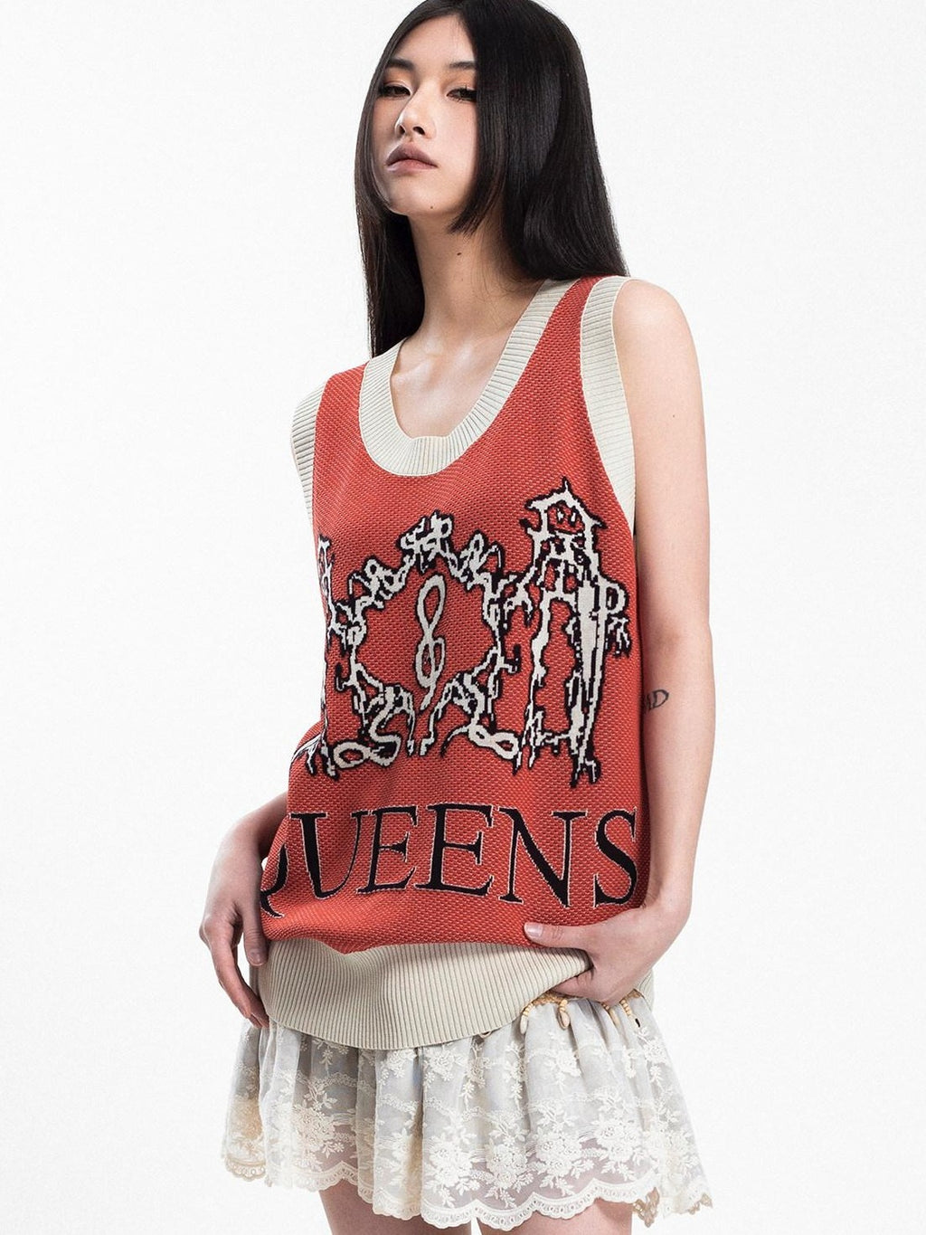 4RE1GN Jacquard Lightning Dragon Queens Badge Colorblock Knit Women's Viscose Tank Tops