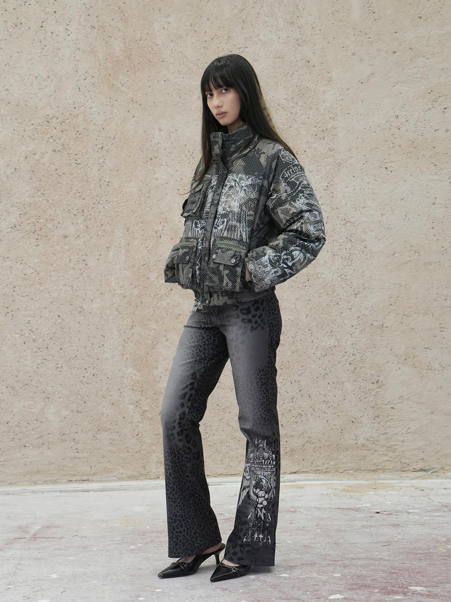 4RE1GN Panther Leopard Badge Print Vintage Women's Polyester Corduroy Bootcut Pants