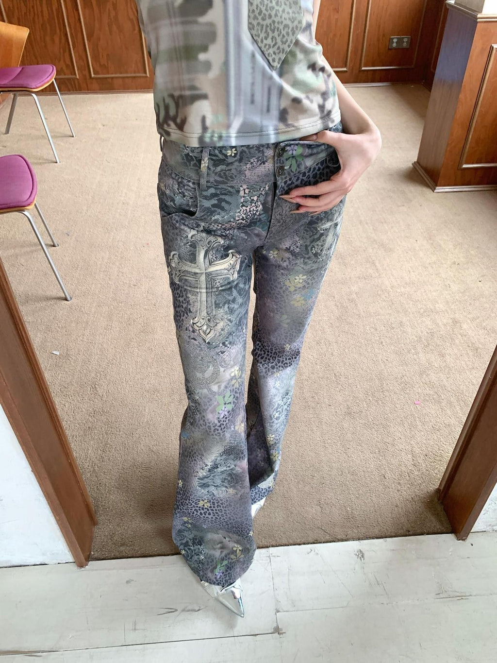 4RE1GN Purple Leopard Pattern Cross Print Women's Cotton Flare Pants