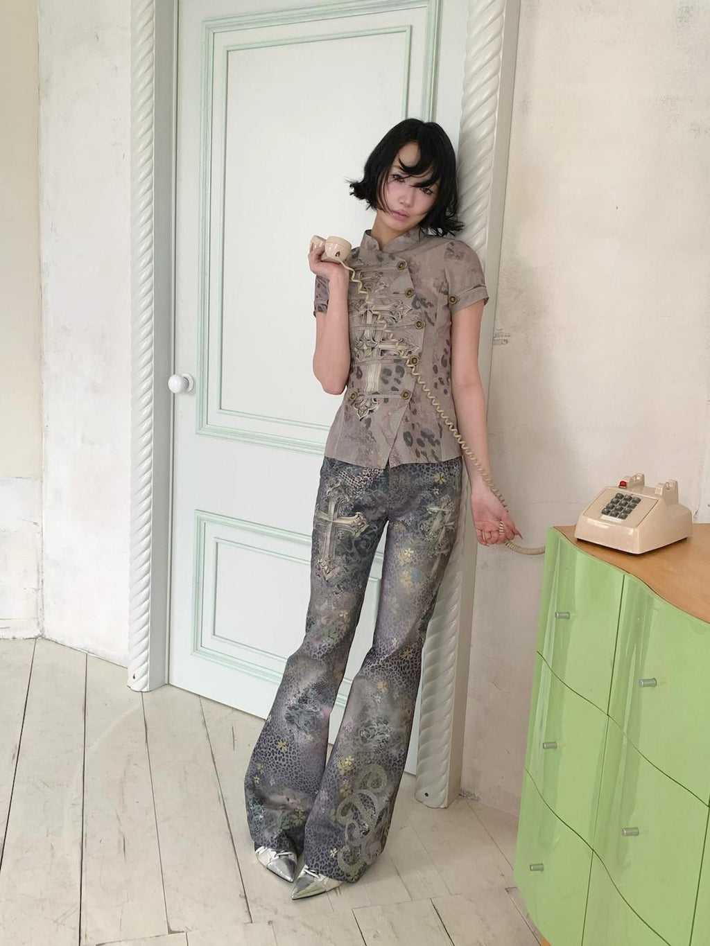 4RE1GN Purple Leopard Pattern Cross Print Women's Cotton Flare Pants