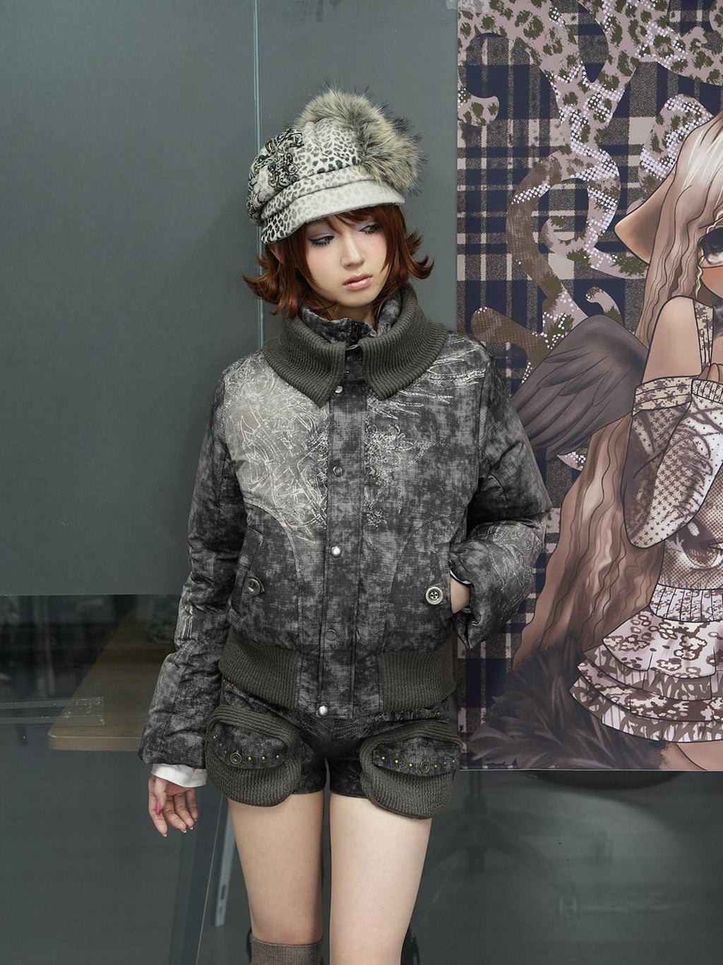 4RE1GN Retro Mysterious Floral Patchwork Button Turn Down Collar Women's Down Jackets