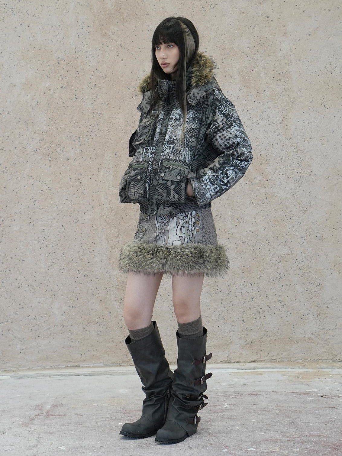 4RE1GN Retro Star Camo Print Detachable Fur Hood Women's 90 White Duck Down Down Jackets