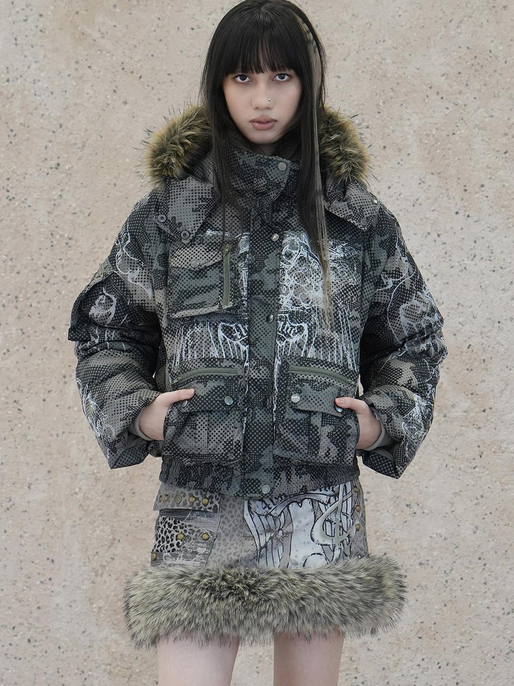 4RE1GN Retro Star Camo Print Detachable Fur Hood Women's 90 White Duck Down Down Jackets
