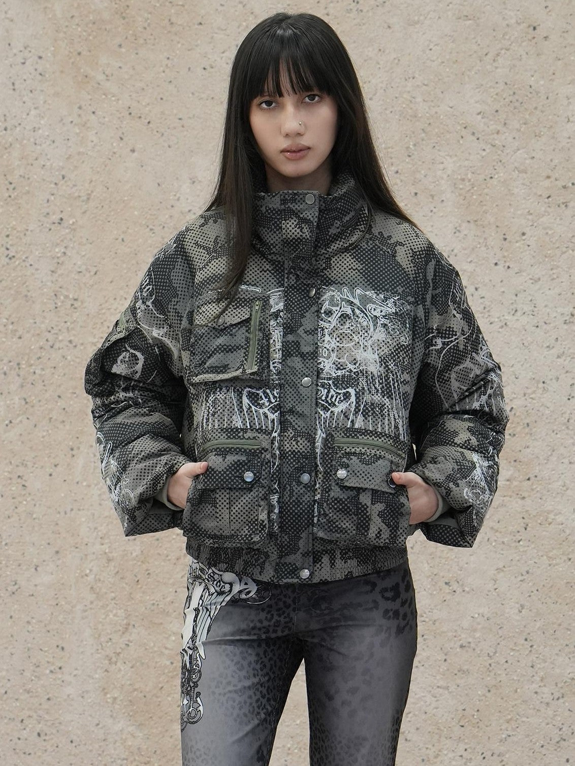 4RE1GN Retro Star Camo Print Detachable Fur Hood Women's 90 White Duck Down Down Jackets