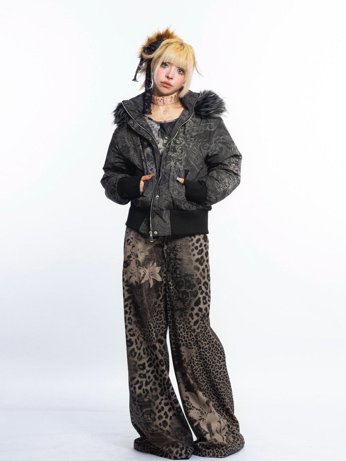 4RE1GN Subtle Jacquard Gothic Floral Print Fur Collar Women's Polyester Down Jackets