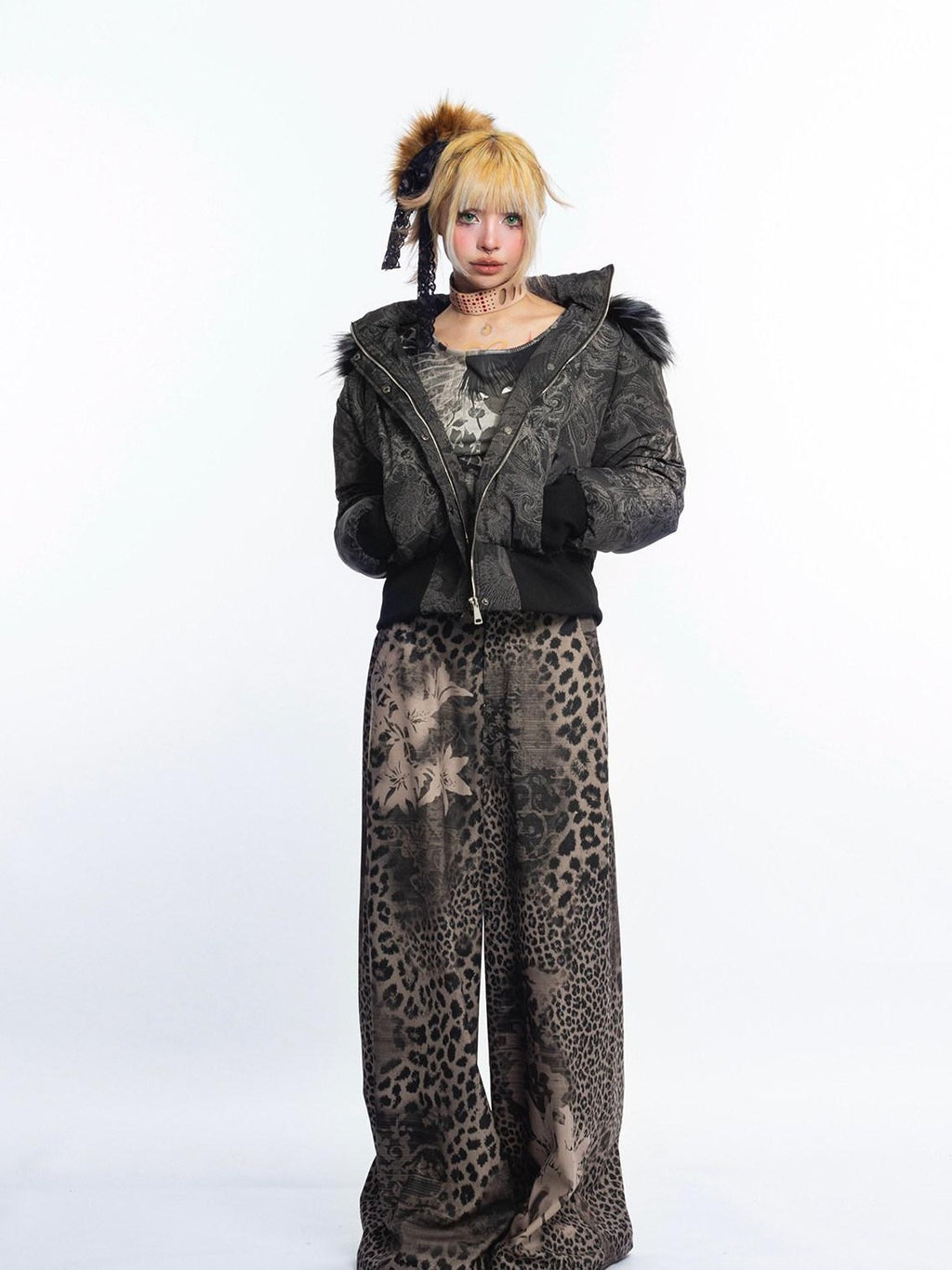 4RE1GN Subtle Jacquard Gothic Floral Print Fur Collar Women's Polyester Down Jackets