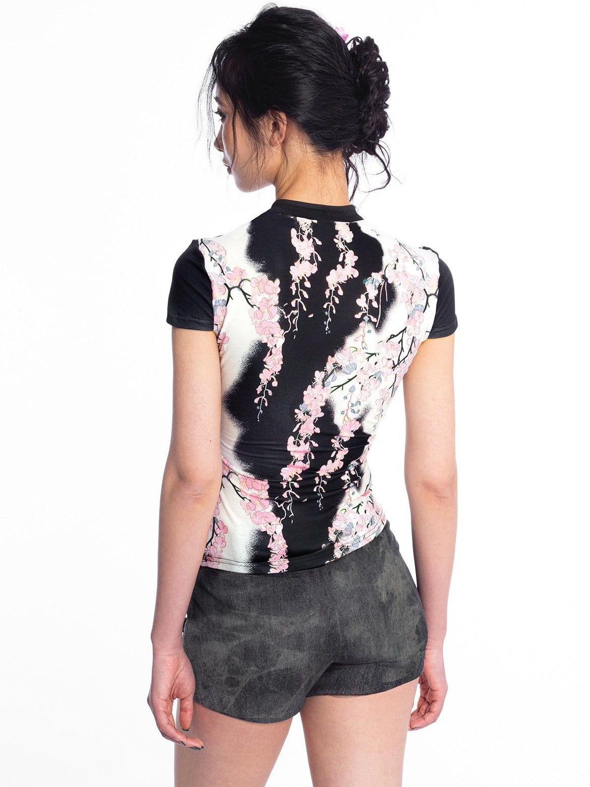 4RE1GN Tie Dye Textured Spliced Patchwork Studded Women's Denim Shorts