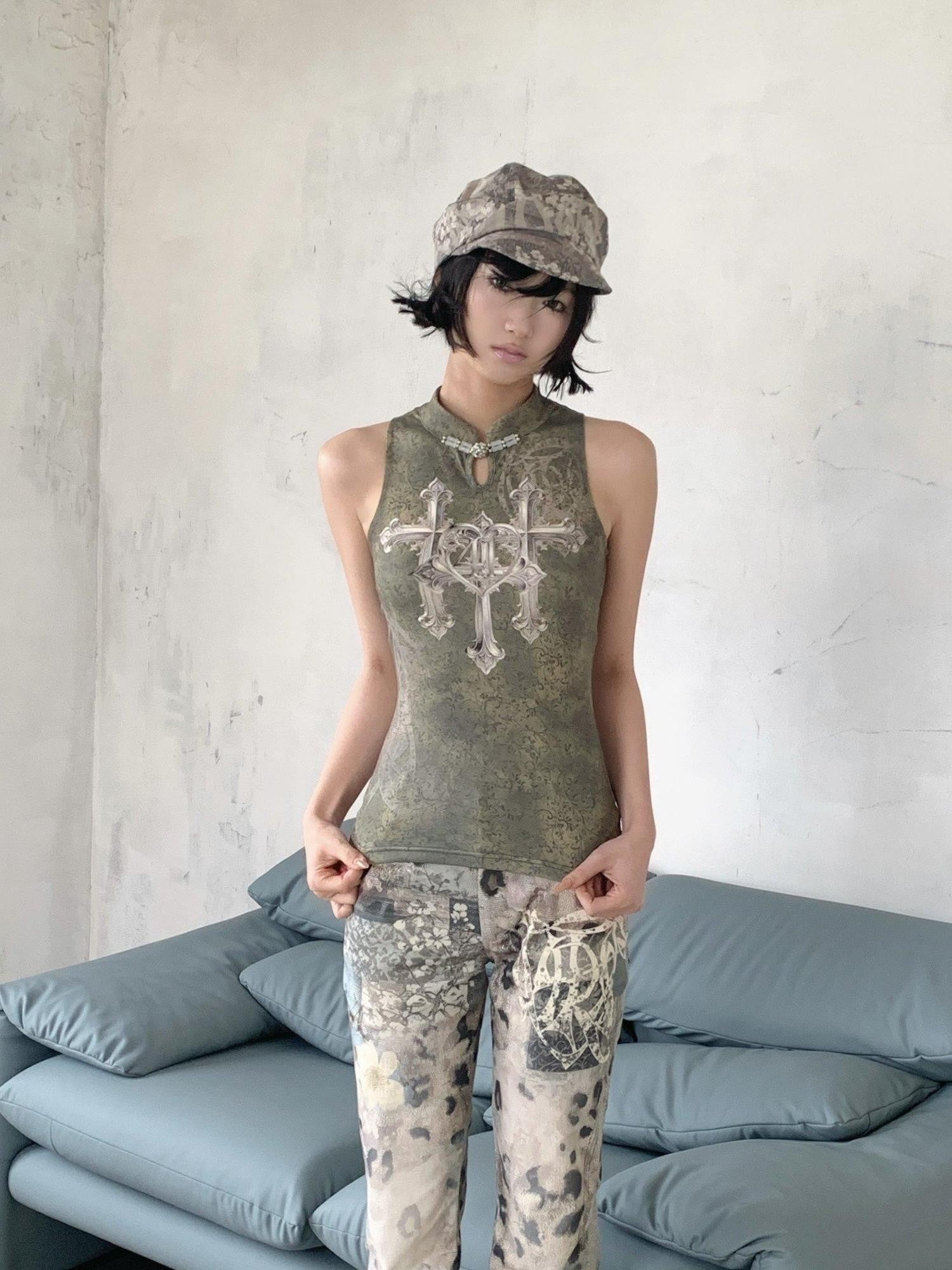 4RE1GN Triple Cross Badge Floral Print Cheongsam Collar Button Slim Women's Halter Tops