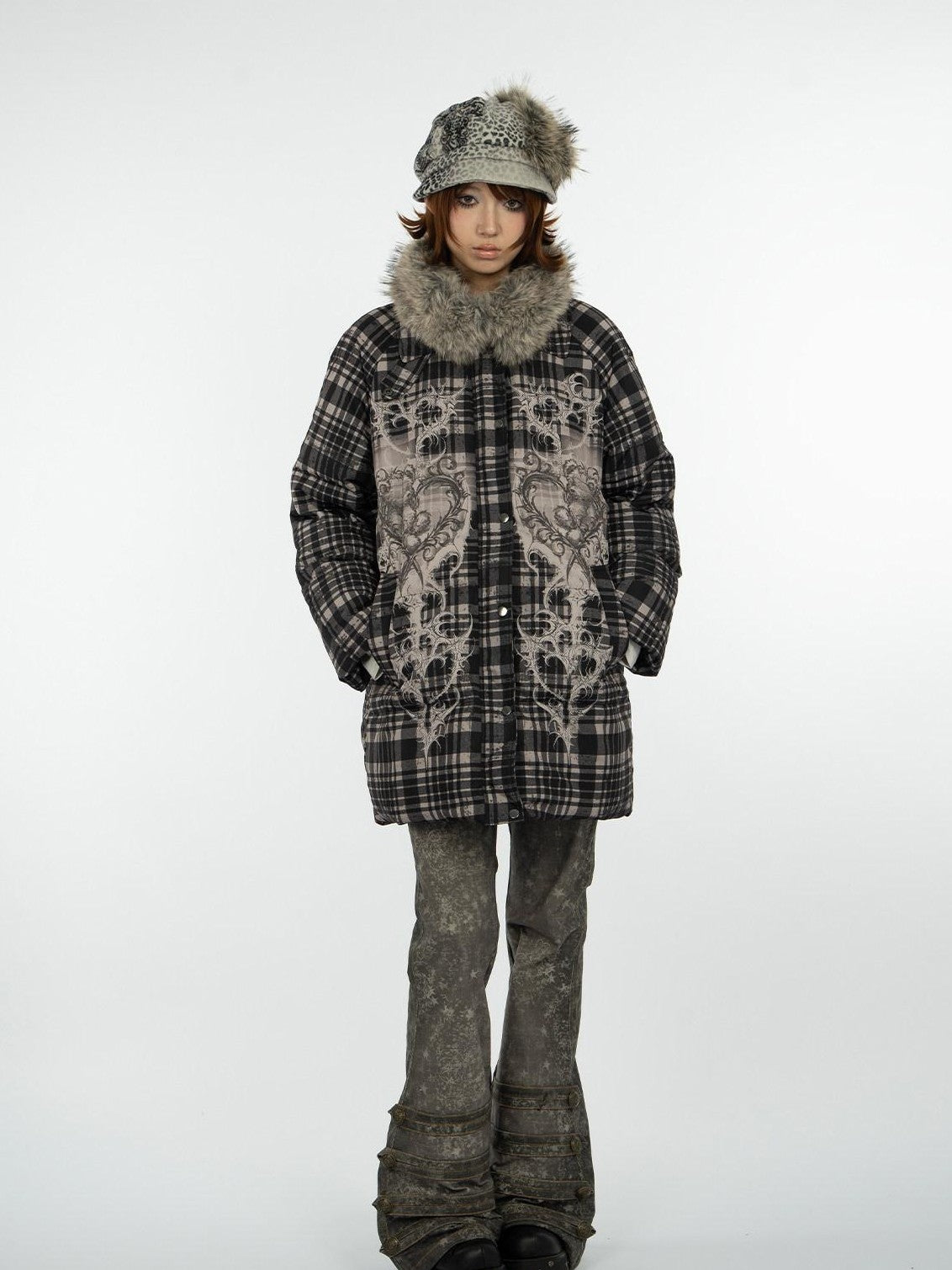 4RE1GN Vintage Check Bear Heart Detachable Fur Women's 90 White Duck Down Down Jackets
