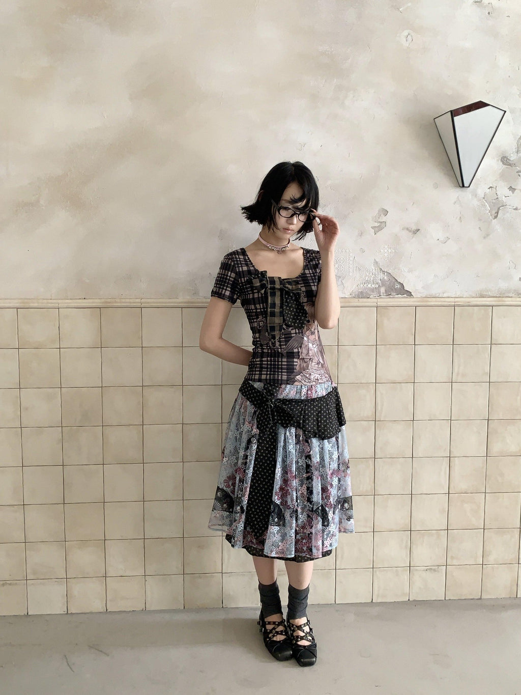 4RE1GN Vintage Floral Jacquard Crisscross Ribbon Spliced Women's Lace Midi Skirts