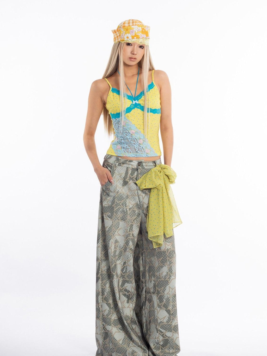 4RE1GN Vintage Messy Graffiti Star Print Women's Loose Straight-leg Pants