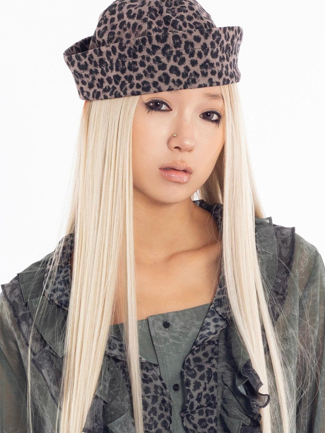 4RE1GN Vintage Mysterious Pattern Floral Leopard Print Brimless Women's Hats