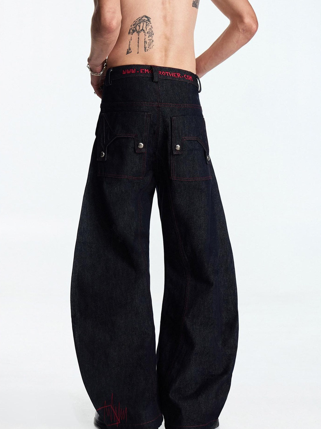 EMOBROTHER Embroidered Patch Mid Rise Baggy American Denim Cotton Wide-Leg Jeans