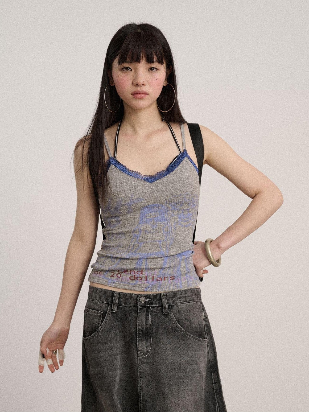 Achihara Letter Print Strappy V-neck Slim Fit Women'S Polyester Lace Camisoles