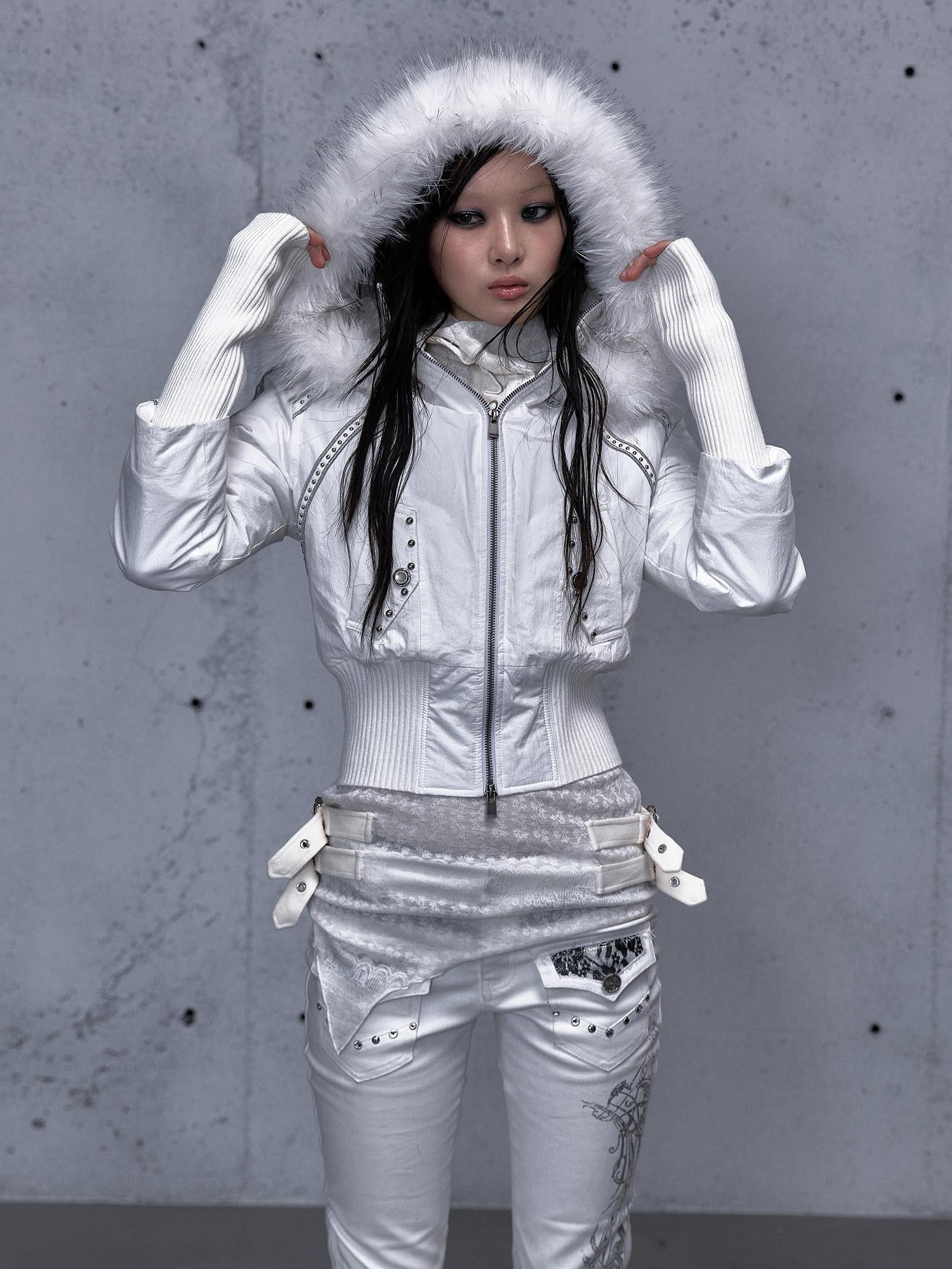 NO ROMANCE Edgy Punk Slim Fit Hooded Cropped Short Sleeve Zipper Women Puffer Jackets