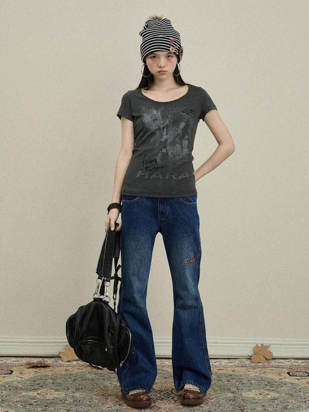 Achihara Slight Embroidered Distressed Wash Slim Women'S Denim Flare Jeans
