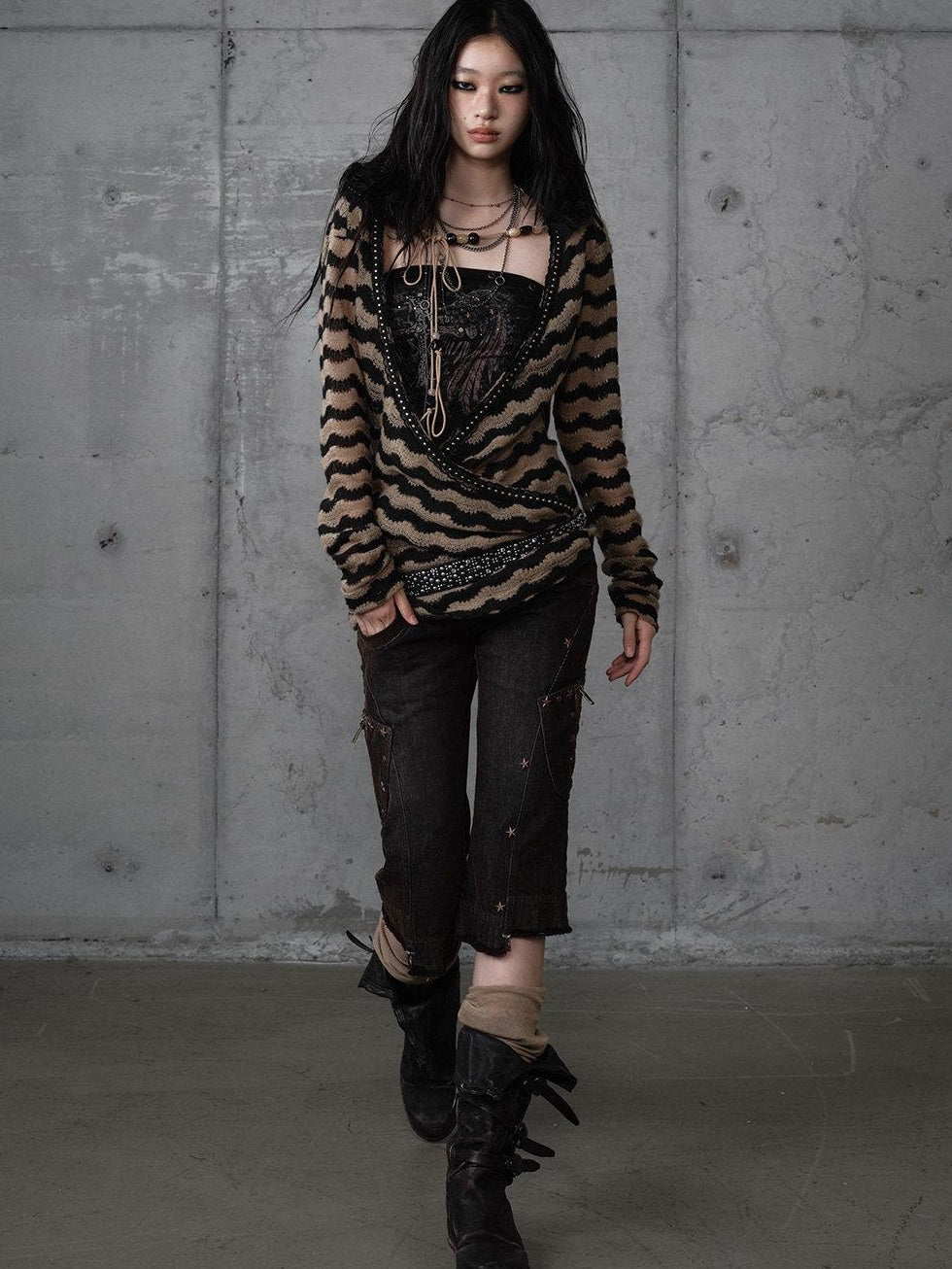 NO ROMANCE Edgy Slim Fit Striped Knit Polyester Long Sleeve Women Layering Cardigans