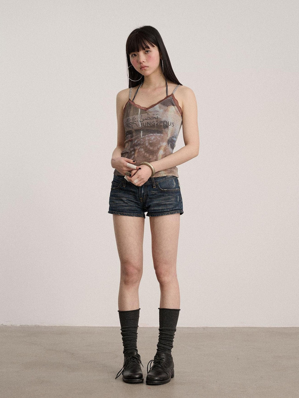 Achihara Letter Print Strappy V-neck Slim Fit Women'S Polyester Lace Camisoles