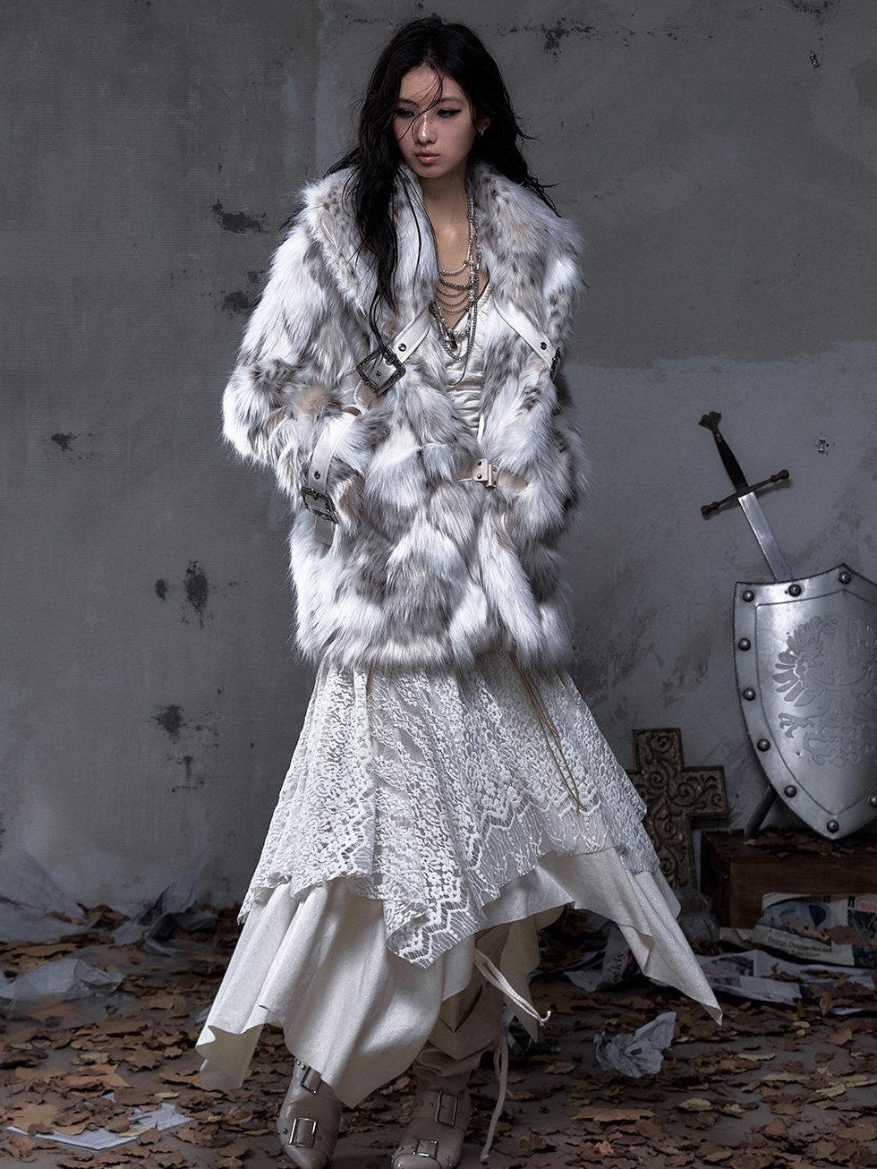 NO ROMANCE Insulated Retro Relaxed Midlength Lapel Fur Trim Women Ivory Puffer Jackets
