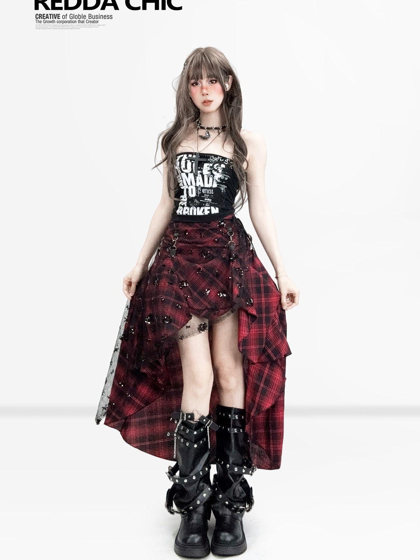 ReddaChic Built In Padding Slim Curve Cropped Vest For Women Letter Print Black Blouses