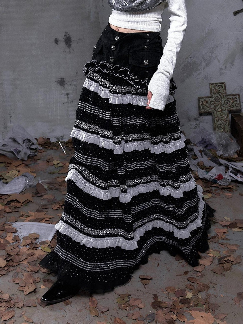 NO ROMANCE High Waist Victorian Lace Patchwork Pu Panel A Line Women Black Maxi Skirts