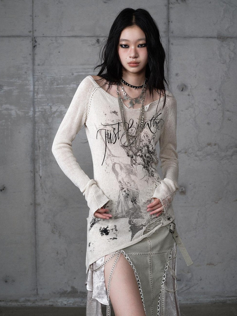 NO ROMANCE Soft Slim Punk V-neck Reversible Distressed Polyester Women Long Sleeve T-Shirts